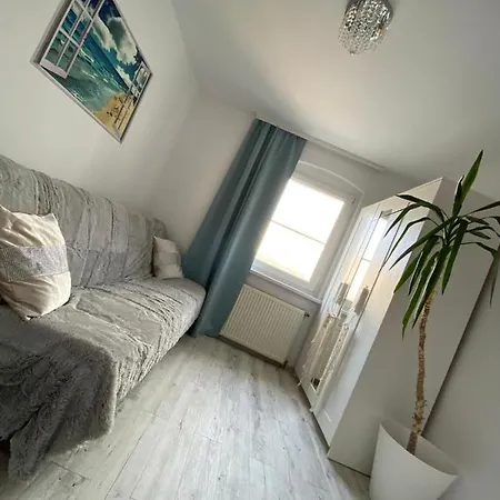 Niebianska Przystan Lägenhet *