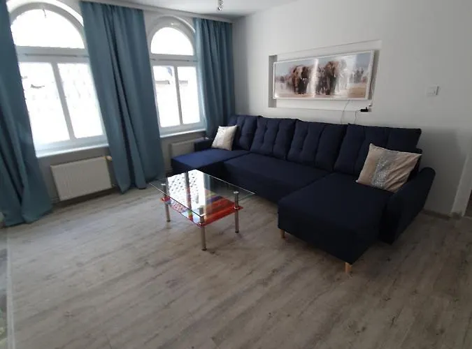 Niebianska Przystan 乌斯特卡